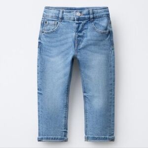 Zara.                                 Classic Blue Denim Jeans
